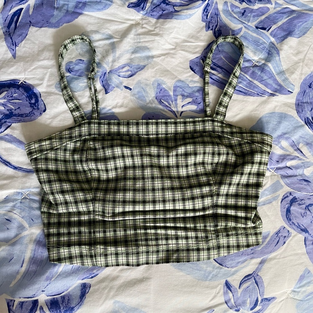 Hollister Green Plaid Advanced Stretch Cropped Tank Size Small